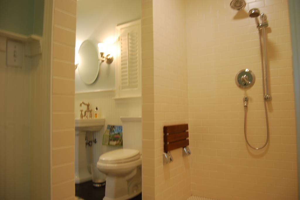 The Cottage Bed & Breakfast In Decatur Ga 외부 사진